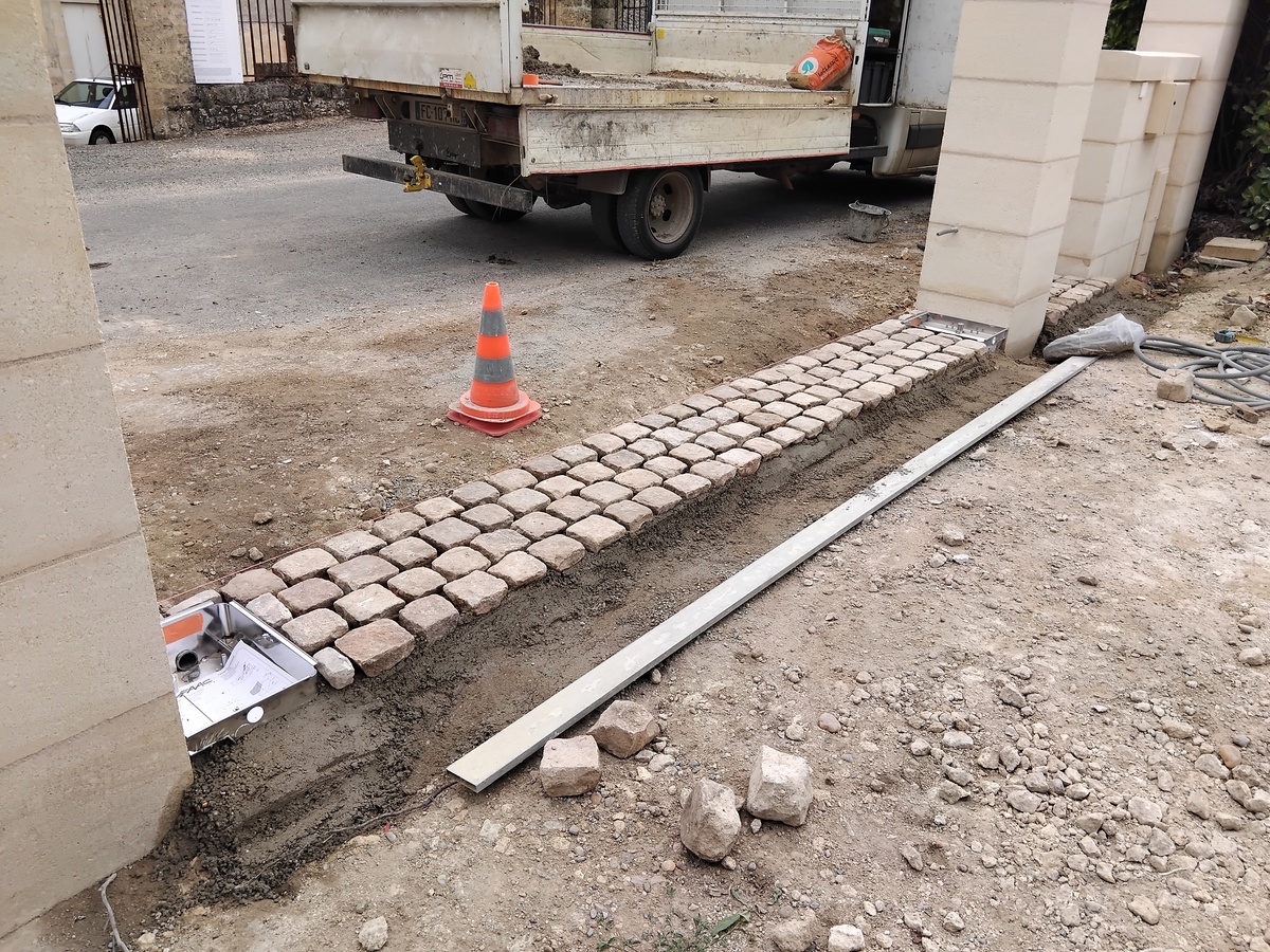 Assainissement & pose de clôture